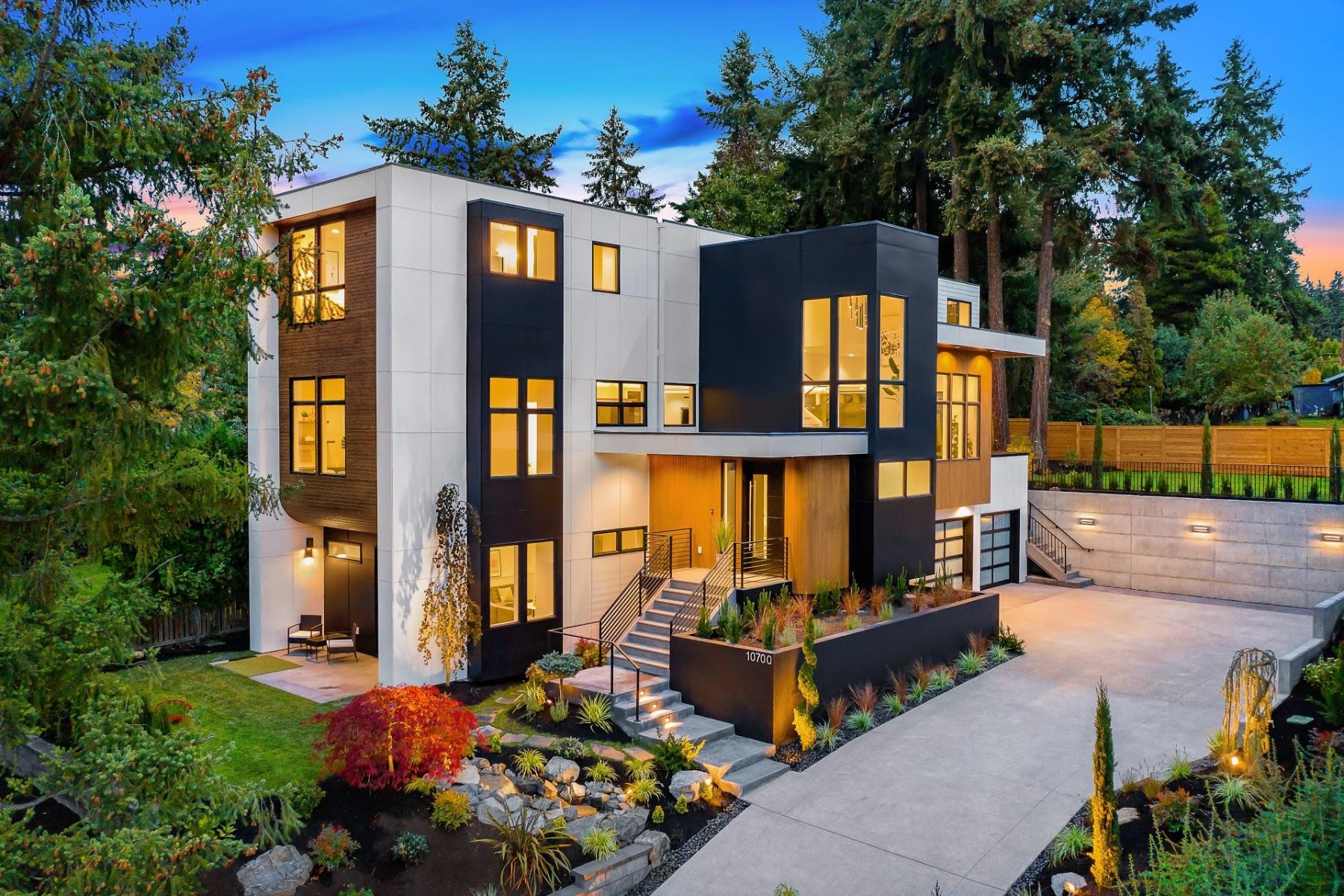 Kirkland custom home with trees